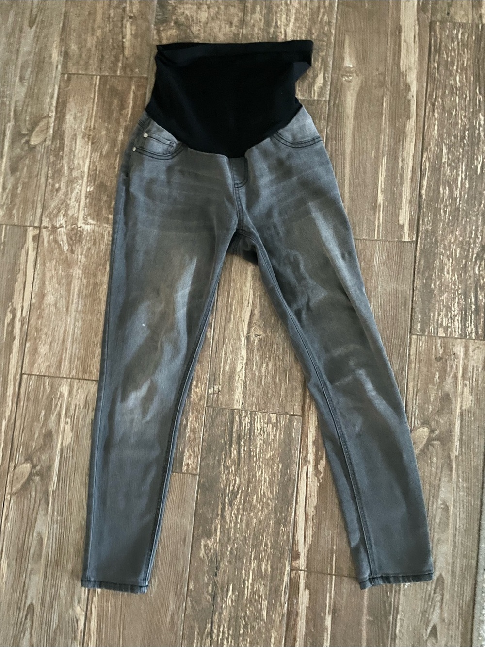 Motherhood Gray Maternity Jeggings with Black Belly Panel